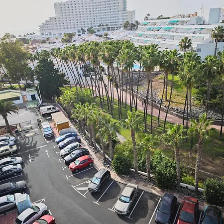 Blanco&azul - Ocean View Balcony, Pool And Perfect Location * Playa de las Americas (Tenerife)